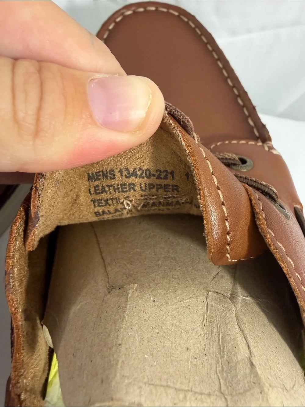 NWT Florsheim Shoe Co. Men's Size 11 Brown Leather Boat Shoes